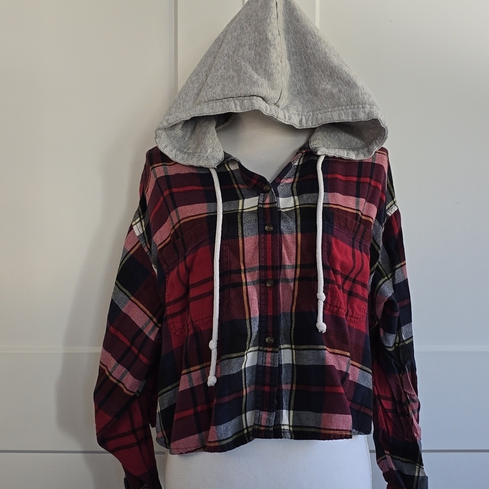 American Eagle Hooded Button Down